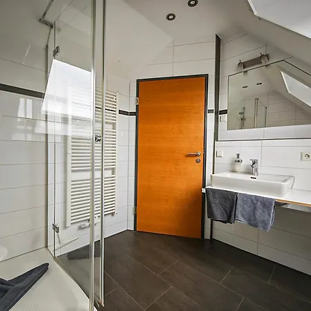 לינה וארוחת בוקר Birkhofer Geniessen - Am Bodensee