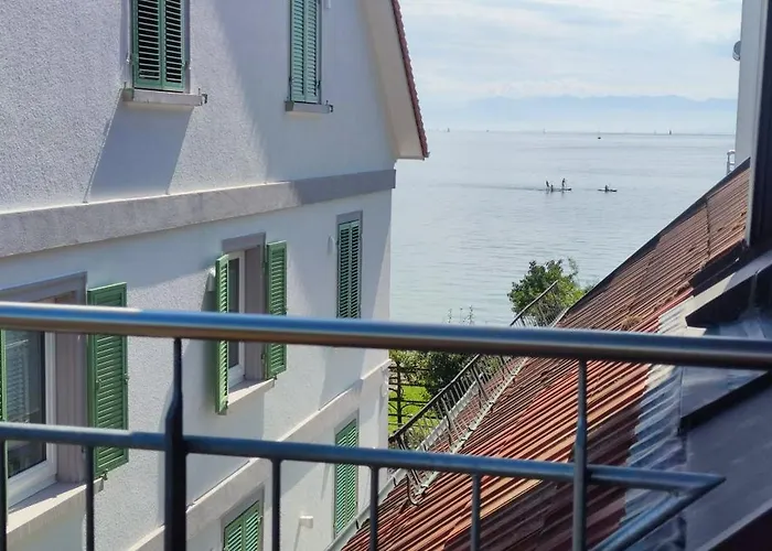 Birkhofer Geniessen - Am Bodensee Oda ve Kahvaltı 4*